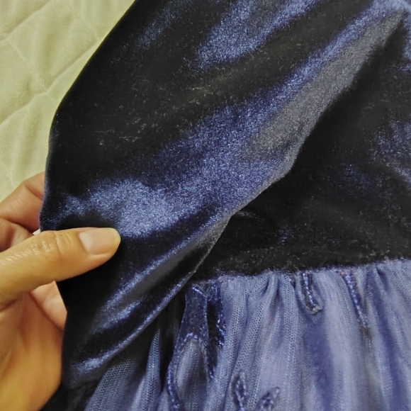 Cat & Jack navy blue velvet and tulle dress with a deer pattern - Picture 5 of 13